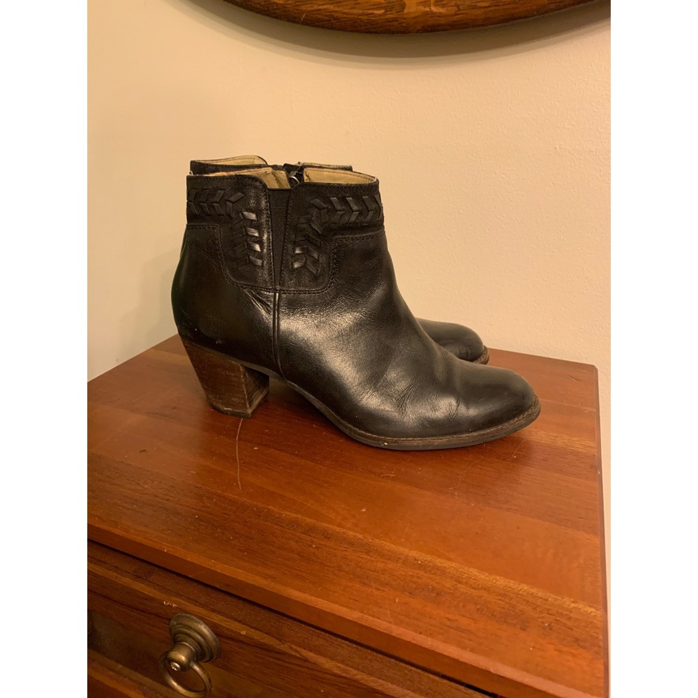 Kamakoi W Black Leather Ankle Boots Block Heel‎ Braided Detail Zip Size 8